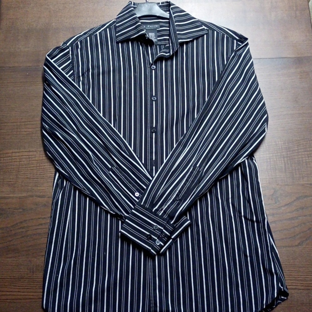 Long sleeve bottom down shirt